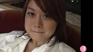 Rino Orihara's private intro video showcases her playful side.