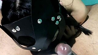 Beautiful housewife’s homemade video with close-ups and great ass shots