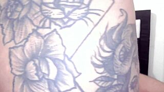 Rich Riding Fuck With Cum Facial!