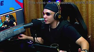 Martina Olivera Reveals Mysterious Gift On Podcast.