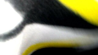 Watch the morena depilada getting penetrated deeply in this intense scene!