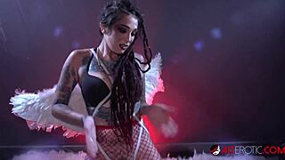 Sully Savage rides Tremor during interview!