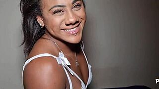 Em agosto a volta da coquettish