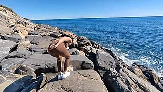 wanna suck and bang you right on the beach