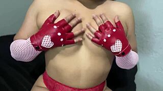 What Do You Love About Sex in Closeup POV Squirt Action?