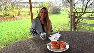 Jessie Loves Wild MMF Action as Naughty Blonde