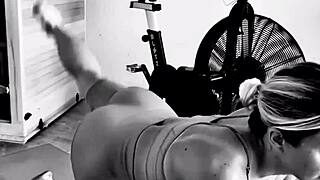 Creeper msacs workout focusing on ass exercises