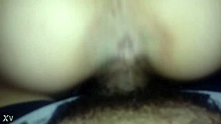 Esposa Sentando Até Babar A Buceta