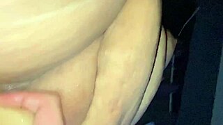 Lee just squirted all over that dildo