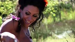 Andreia Vargas making of video from 2007 feels nostalgic