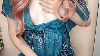 Closeup Masturbation Show With Shaved Asian Body