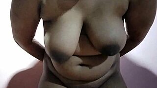 Beautiful girlfriend and friend help me to pass the time with porn