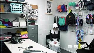 will you confess, senator's stepdaughter, after shoplifting?