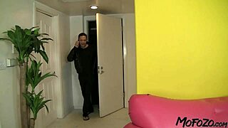 Mofozo Com - Young 18+ Step Sister GETS CUM FACIAL!