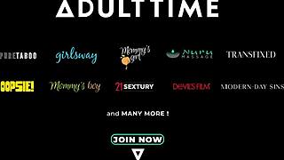 Kompilacija dekliških masaž z Angela White velikimi cicami, ki ukradejo šov