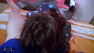 ay hermanastra, ya te dije no te metas a mi cuarto