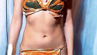 Bonneyuwu Stuns in Leia Star Wars Cosplay Solo Show