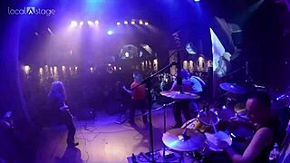 Stunning hot babe in action