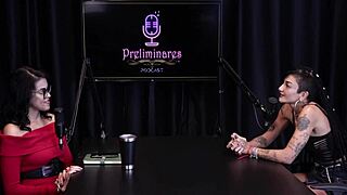 Caroleta Roots uczyła tańca, walczyła z depresją i nagrywała hardcore na Sheer Red