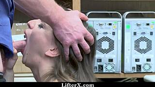 Loss Prevention Officers Claims She Walked Into Dressing Room And Left With Nothing - Lifterx