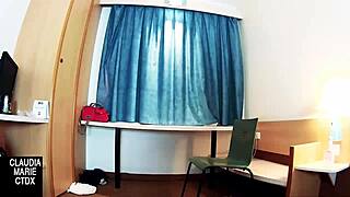 Couple Eats Feet Then Fucks Pussy