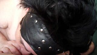Sac a foutre la chienne marie gets blowjob and facial
