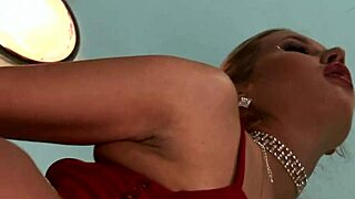 Blonde milf cherry jul has a gaping hole ready for action