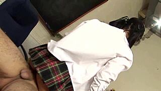 Does student Tanya Cox really fuck her teacher like this?