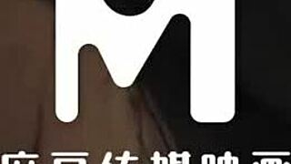 Modelmedia Asia Tears Stockings to Devour Pussy in Public