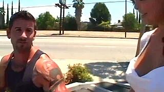 Milf Lexi Cummings Bent Over for Anal Licking and Cumshot in Heels