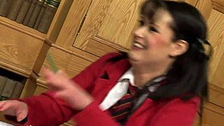 Does student Tanya Cox really fuck her teacher like this?