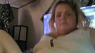 I'm playing with my juicy pussy in panties using toys