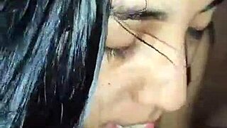 i cum on her face in a hot homemade threesome