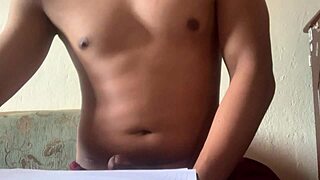 maluma, i'm masturbating all alone at home