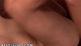 시시야, 네 충실 벨트로 놀고 싶어, 스팽킹과 더러운 말로 유머해줄게