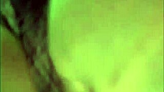 Grabada follando duro con su vecino