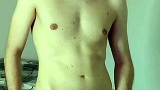 Solo Masturbation And Cum On Webcam