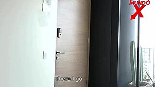 I, Shay Hendrix, begs for moar dick befor facial