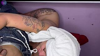 Young Guy Pleases Big Ass Girl Quickly