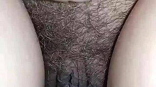 Fica Tutta Bagnata E Aperta!