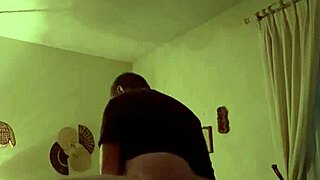 Amateur homemade ebony from behind 😏