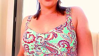 Hope Howell's POV blowjob on huge cock deepthroat