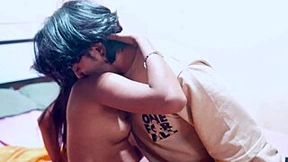 क्या मेरी छोटी 18+ देसि बूब्स चखना चाहोगे, जीजा?