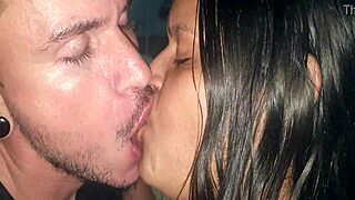 desafio do beijo na balada, quem gozar primeiro perde, alemao tatuador e paty bumbum