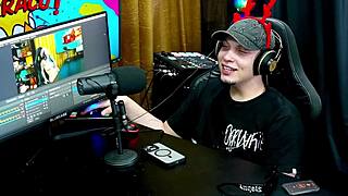 ruan got turned on by psy lunar's plug and just kissed her hot - podcast pbpb!