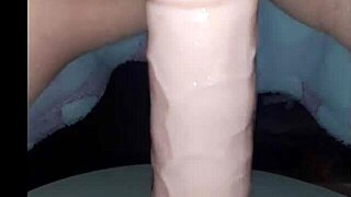 Pretty Couple Plays with Toys in Homemade Sex Bets?