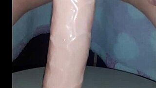 Pretty Couple Plays with Toys in Homemade Sex Bets?