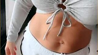 와이프 완벽 가슴 홈메이드 플래싱!