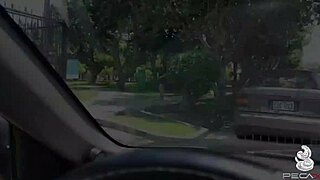 Pareja Swinger Graban un Trio a Escondidas con Conocida Actriz Porno