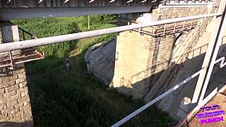 want to see that outdoor amateur fuck?